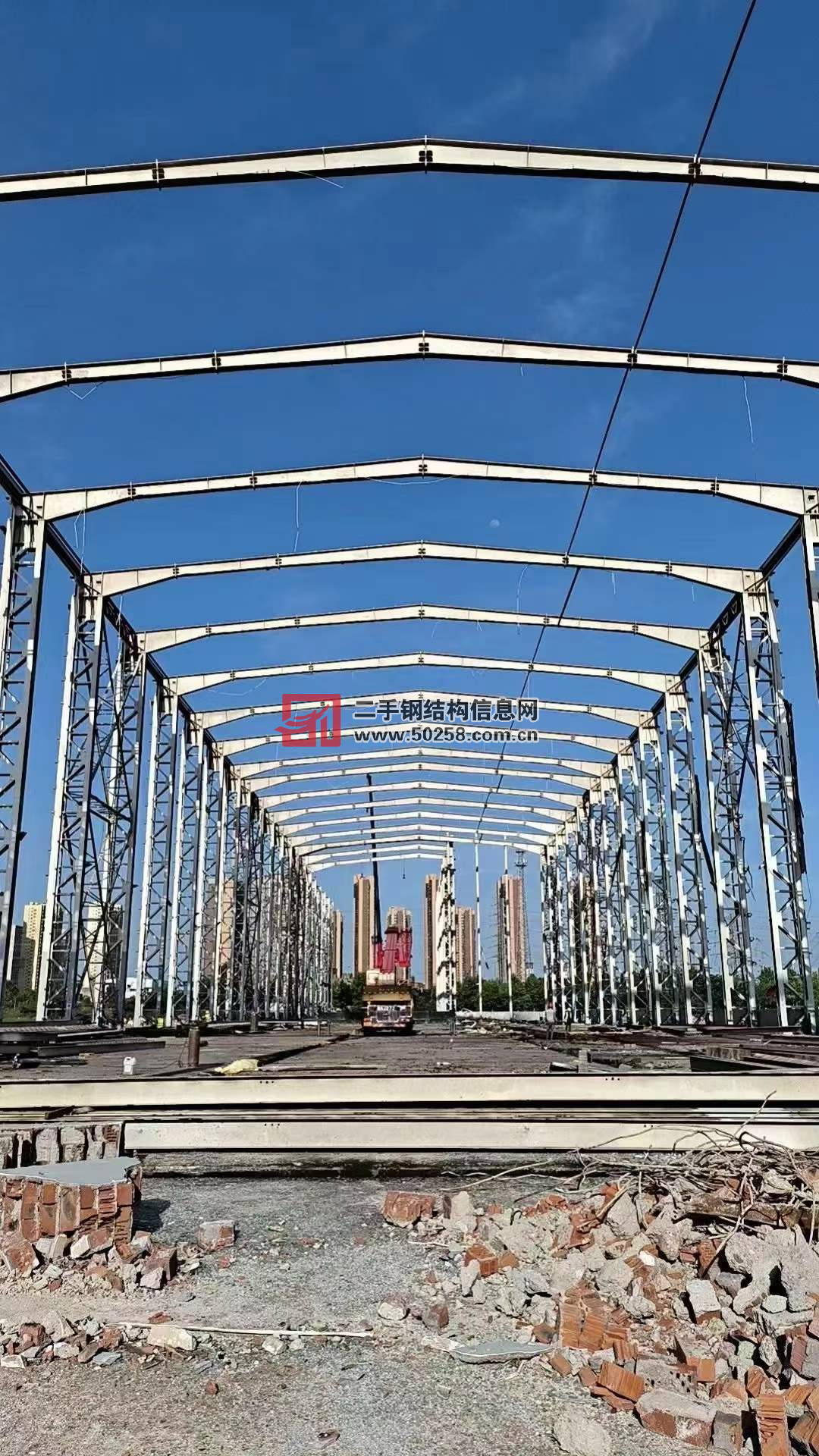 41✖️190✖️24无中柱重钢房