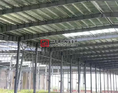 宽102m长360m高13m库房