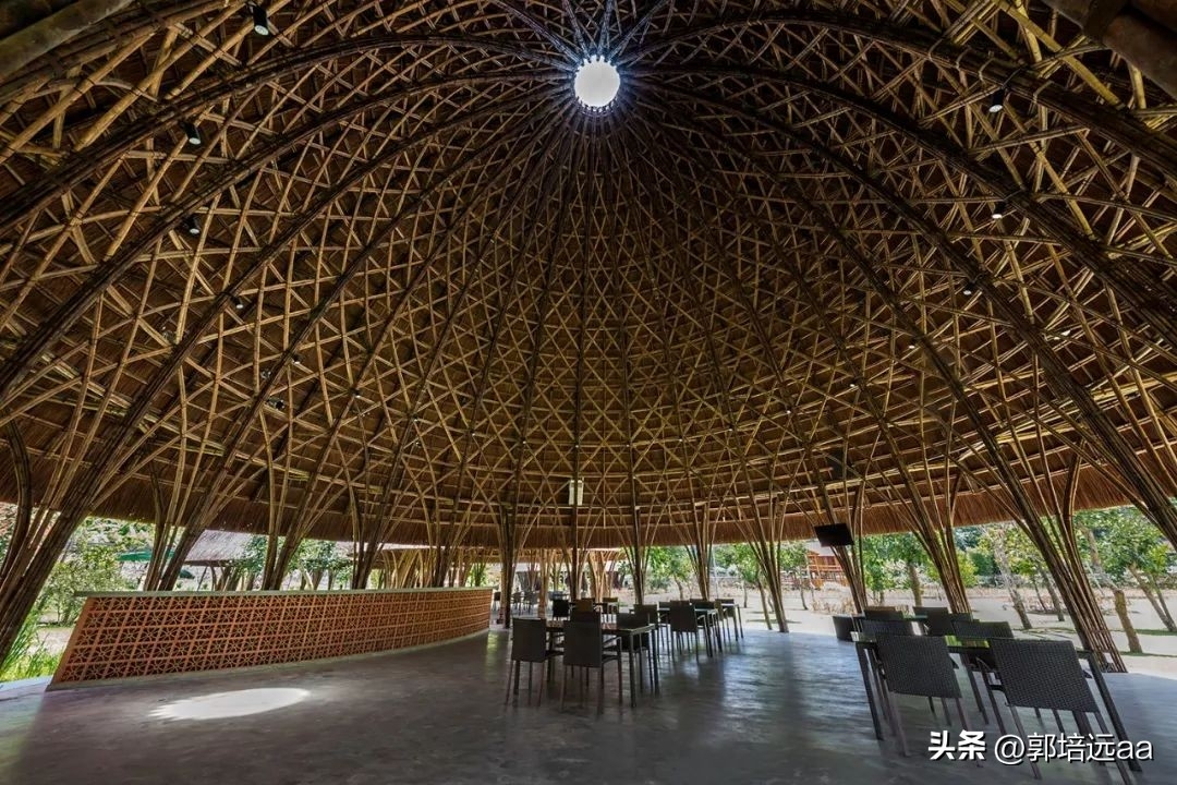 钢结构混凝土楼顶_钢结构楼板混凝土浇筑_钢结构屋顶浇筑混凝土