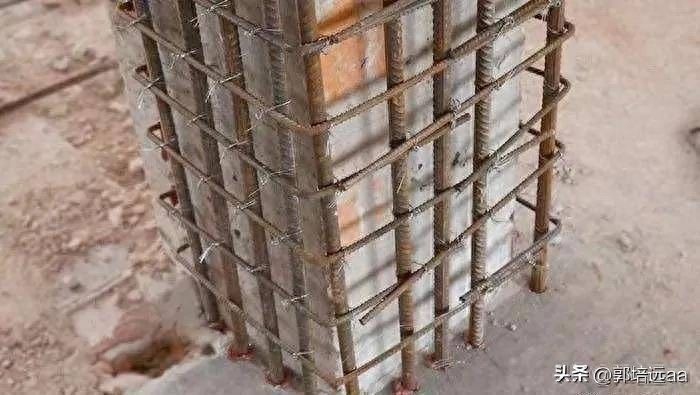 钢结构楼板混凝土浇筑_钢结构屋顶浇筑混凝土_钢结构混凝土楼顶