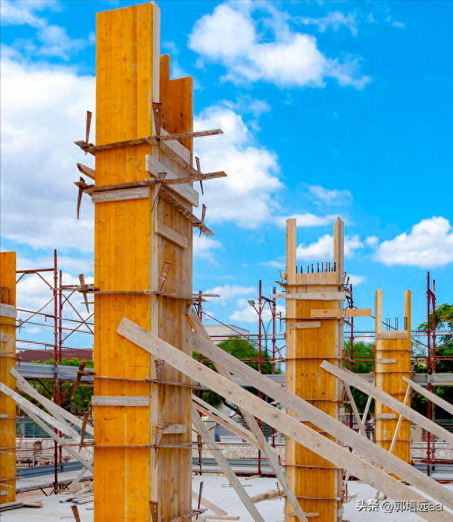 钢结构楼板混凝土浇筑_钢结构混凝土楼顶_钢结构屋顶浇筑混凝土