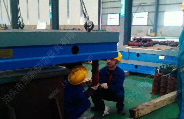 钢结构地脚螺栓安装_螺栓钢脚结构安装地方图片_钢结构地脚螺栓定位