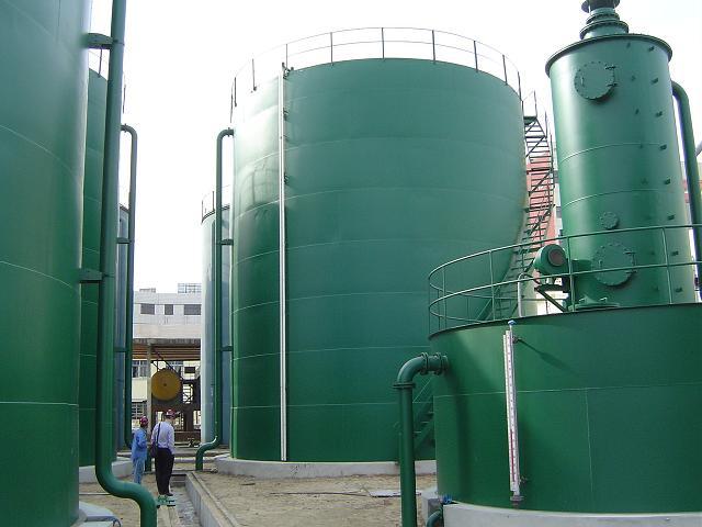 钢结构喷涂防腐处理用什么_防腐喷涂材料_钢结构表面防腐喷涂