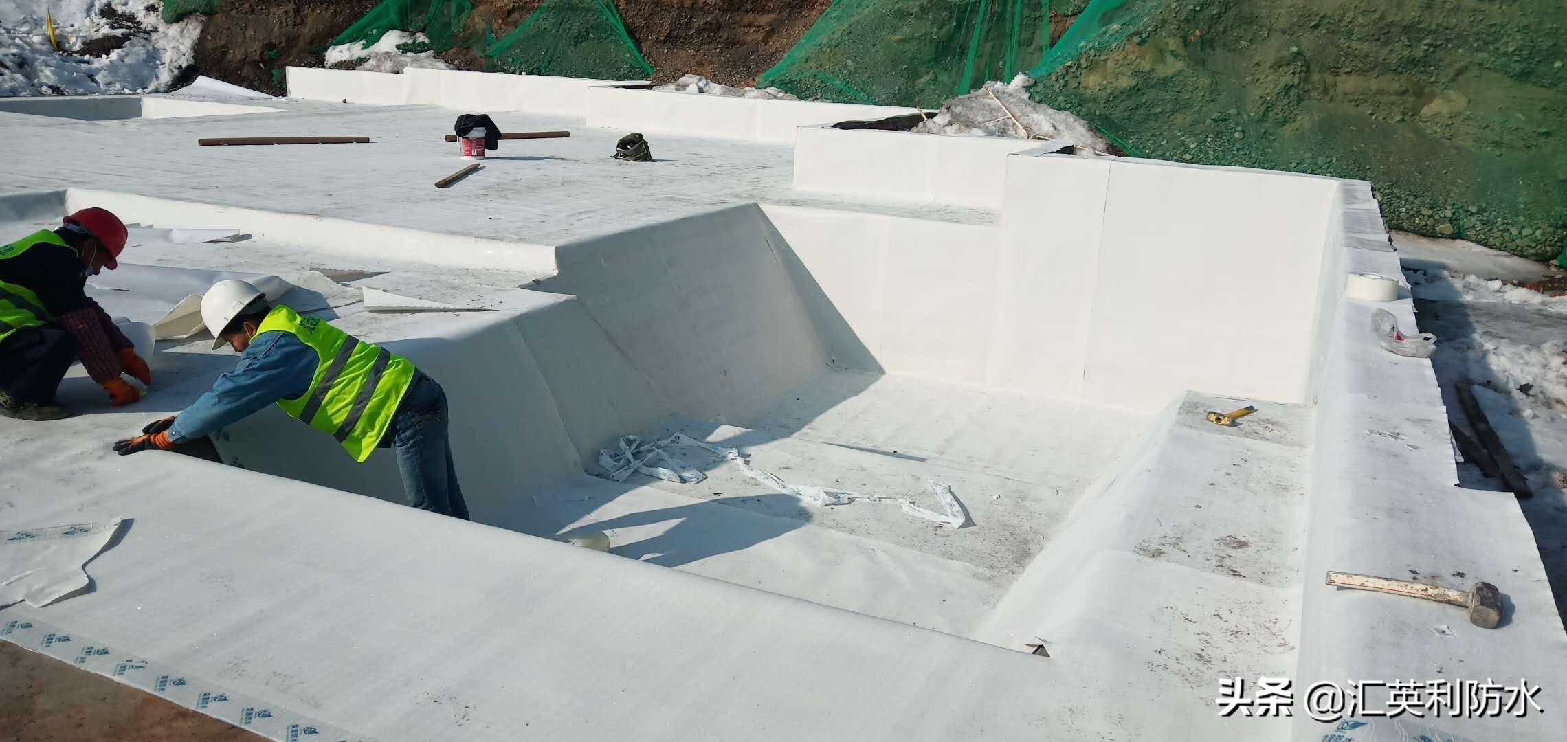 屋面刚性防水套管图集_钢结构屋面防水施工方案_屋面刚性防水施工工艺