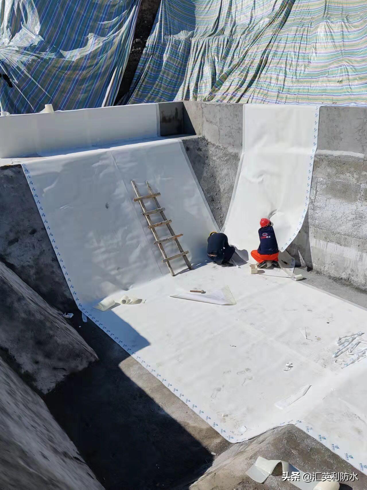 屋面刚性防水施工工艺_屋面刚性防水套管图集_钢结构屋面防水施工方案