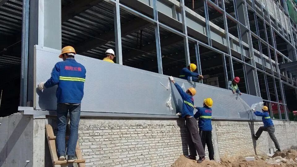 轻型钢板结构施工方案_钢结构轻型板_轻型钢板结构图片