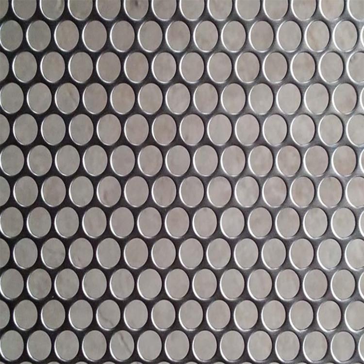 鱼鳞纹钢板_钢结构鱼鳞板_钢板鱼鳞结构图片