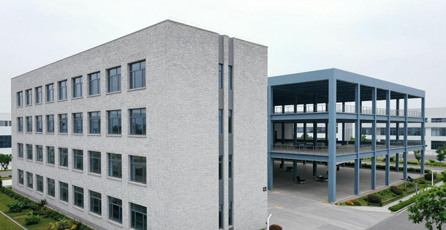 钢构_砖混结构办公楼造价对比_厂区建设办公楼钢结构造价